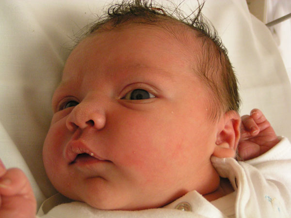close-up of the little princess 05/07/06